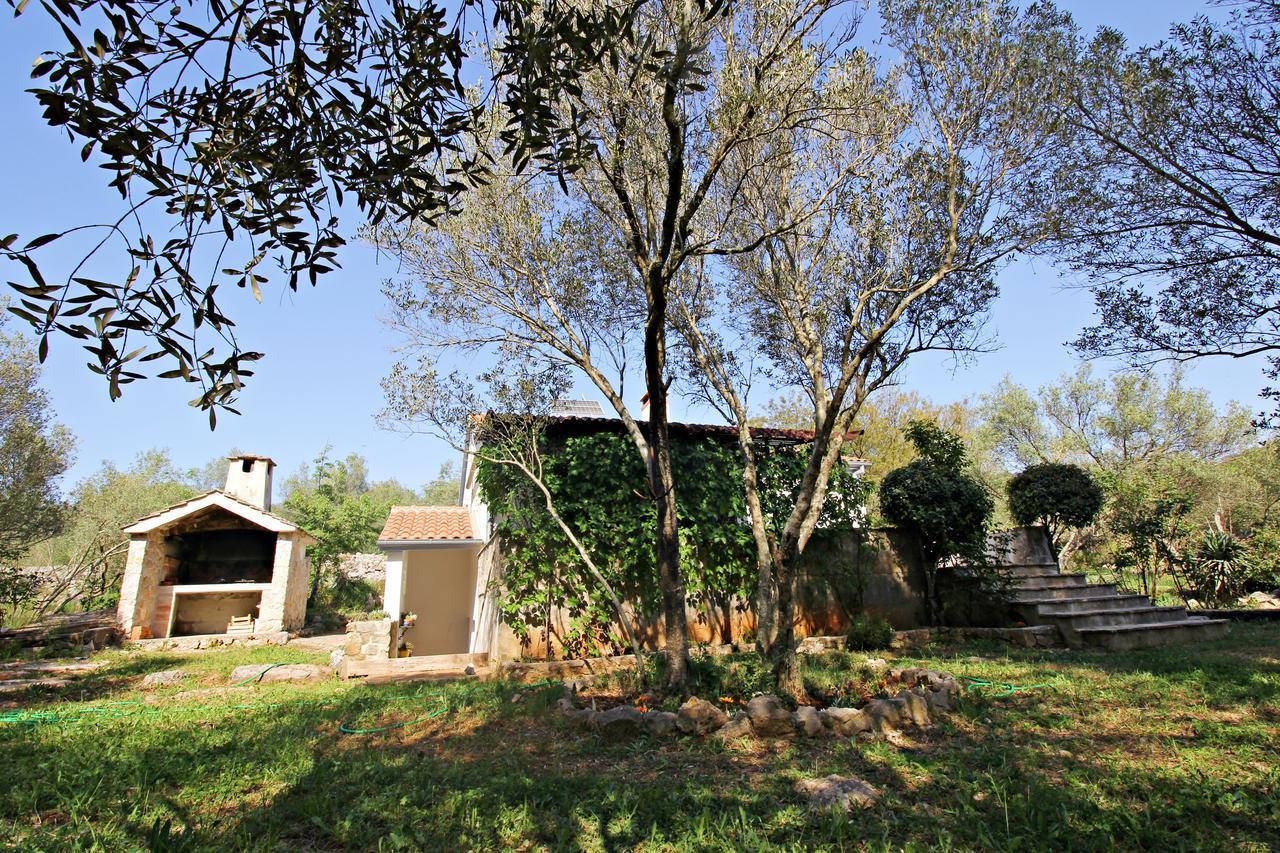 Guest House Beverin Sali Zewnętrze zdjęcie